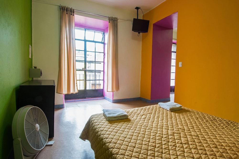 Hotel Amigo Suites (Adults Only) Mexico City Exterior photo