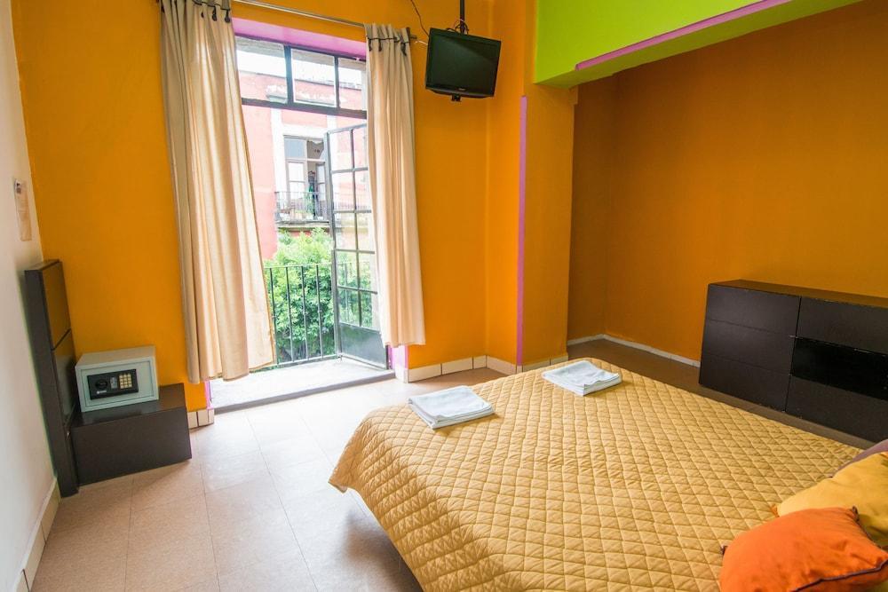 Hotel Amigo Suites (Adults Only) Mexico City Exterior photo